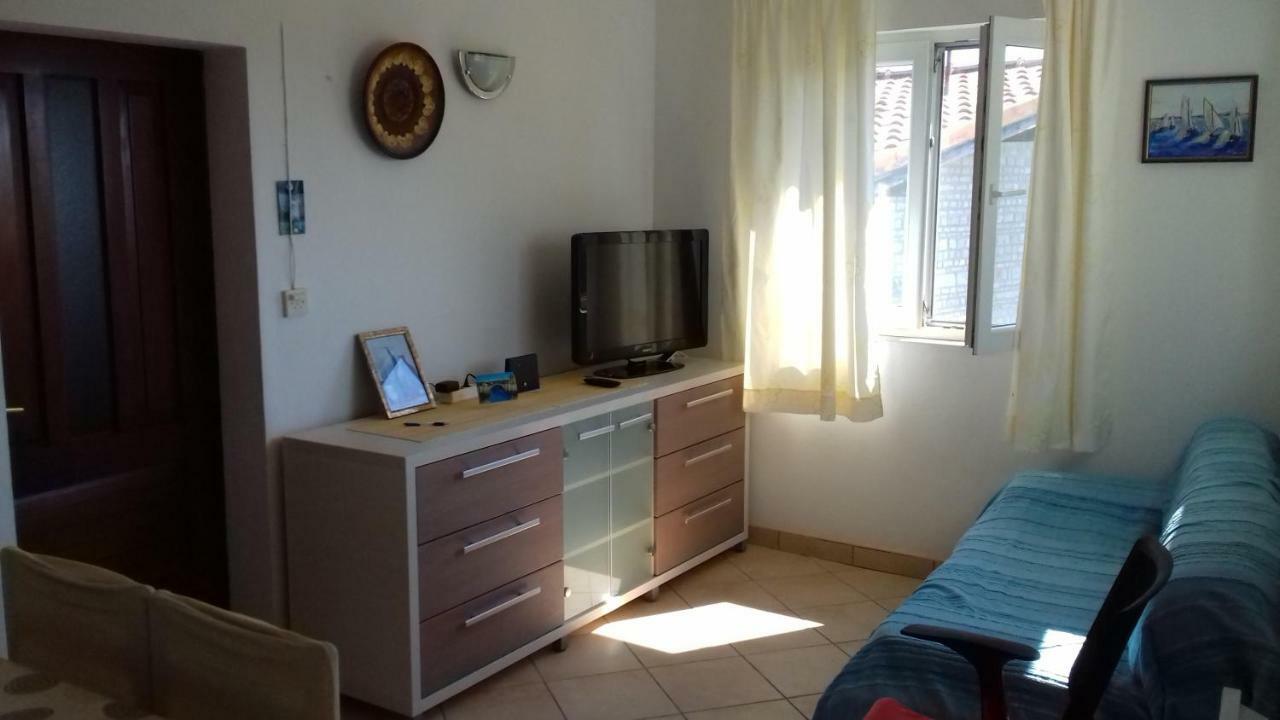 Iva Vila Prvic Sepurine Exterior foto